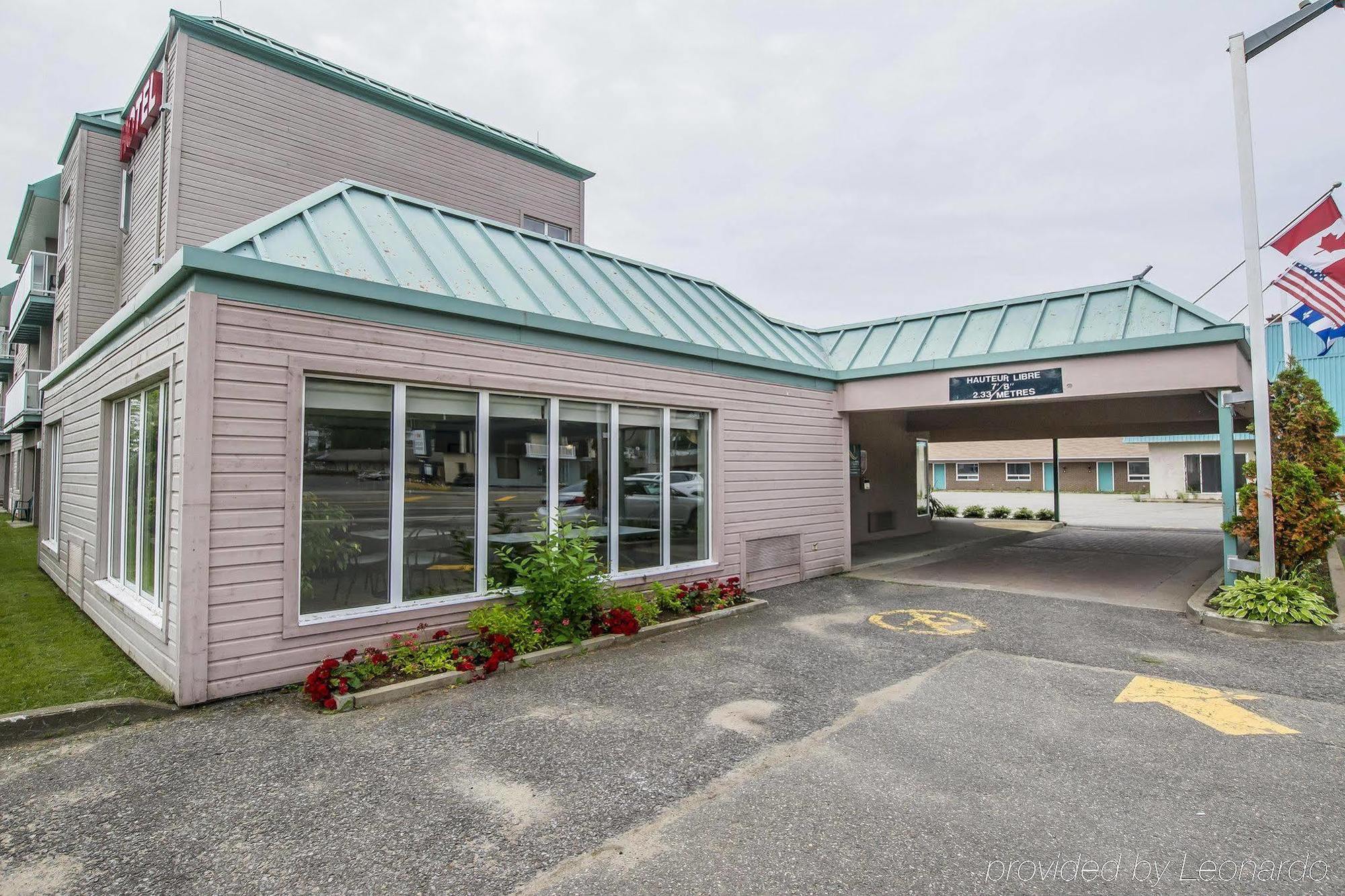 Syracuse Inn And Suites المظهر الخارجي الصورة